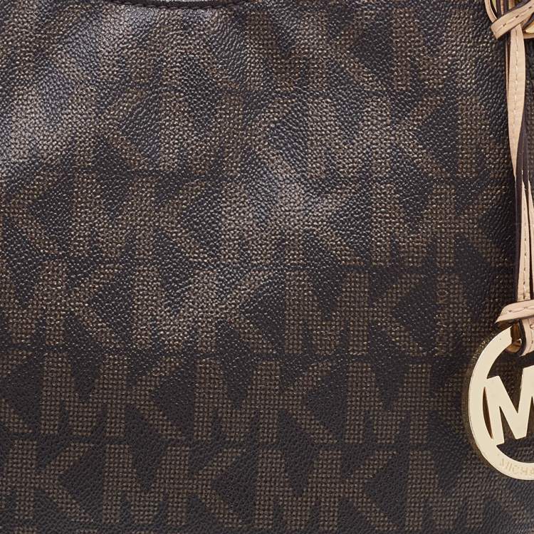 Pre Owned MICHAEL Michael Kors Brown Signature Coated Canvas Shoulder Bag