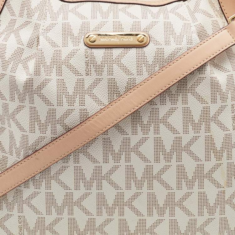 Pre Owned MICHAEL Michael Kors White Signature Coated Canvas Bedford Large Convertible Shoulder Bag