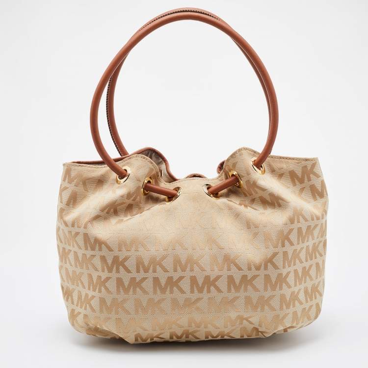 Pre Owned MICHAEL Michael Kors Cream/Brown Signature Canvas Ring Handle Shoulder Bag