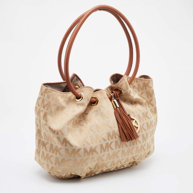 Pre Owned MICHAEL Michael Kors Cream/Brown Signature Canvas Ring Handle Shoulder Bag