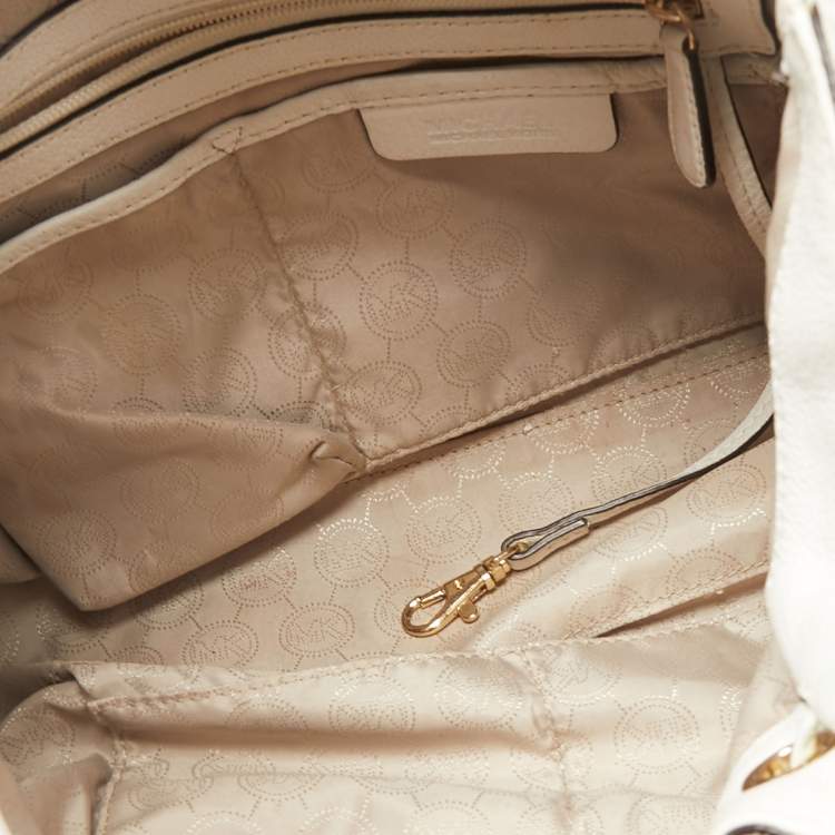 Pre Owned MICHAEL Michael Kors Off White Leather Large Camden Drawstring Shoulder Bag