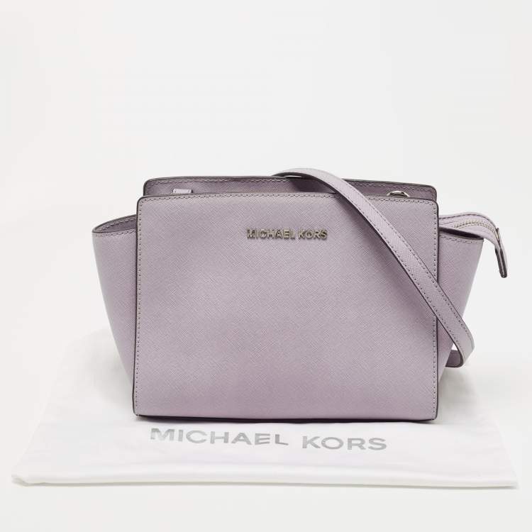 Pre Owned MICHAEL Michael Kors Lilac Leather Small Selma Crossbody Bag