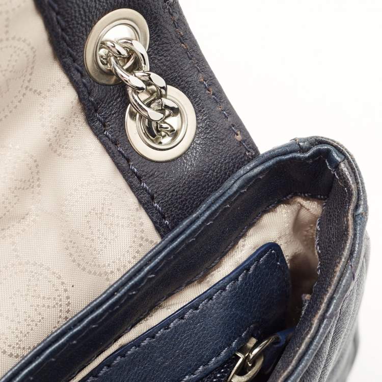 Pre Owned Michael Kors Navy Blue Quilted Leather Hamilton Chain Shoulder Bag