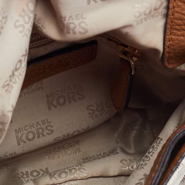 Pre Owned MICHAEL Michael Kors Ivory/Tan Signature Coated Canvas and Leather Crossbody Bag