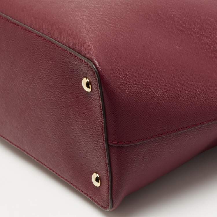Pre Owned MICHAEL Michael Kors Burgundy Saffiano Leather East West Chain Tote