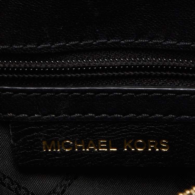 Pre Owned Michael Kors Black Quilted Leather Whitney Shoulder Bag