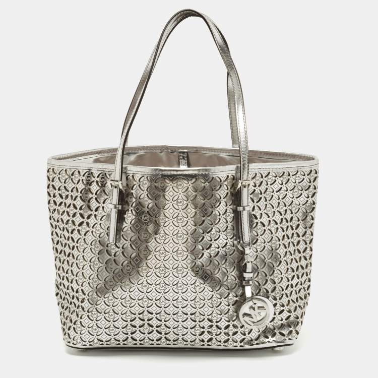 Pre Owned MICHAEL Michael Kors Silver Leather Lasercut Travel Tote