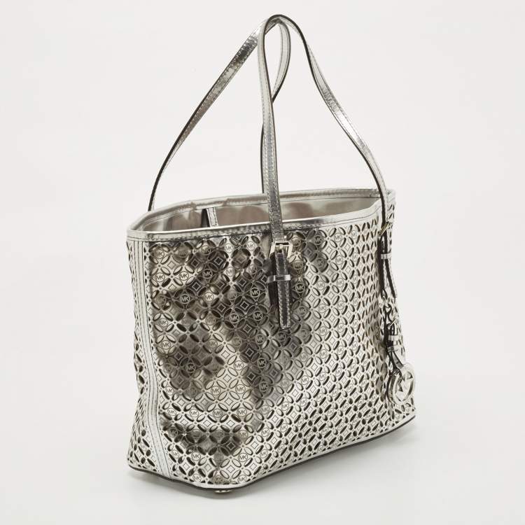 Pre Owned MICHAEL Michael Kors Silver Leather Lasercut Travel Tote