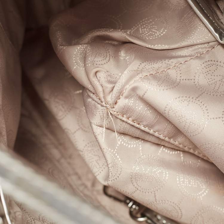 Pre Owned MICHAEL Michael Kors Silver Leather Lasercut Travel Tote