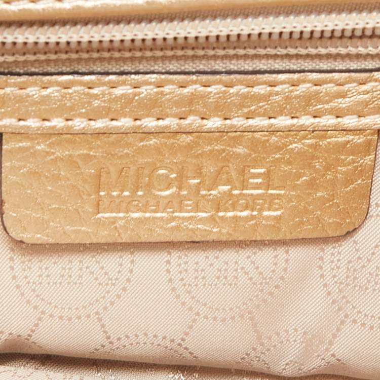 Pre Owned MICHAEL Michael Kors Metallic Gold Leather Berkley Chain Clutch
