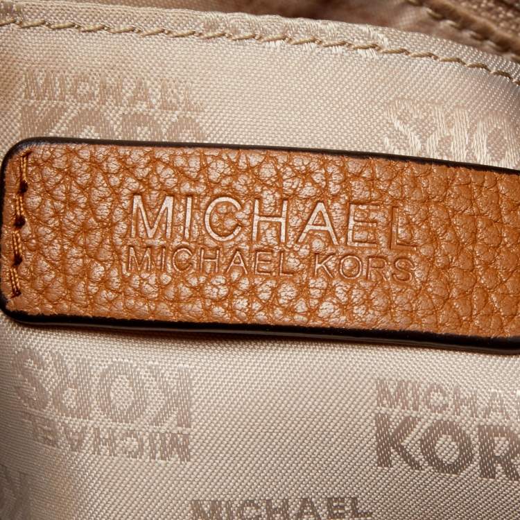 مملوكة مسبقًا MICHAEL Michael Kors Blue Denim and Leather Whipped Chelsea Shoulder Bag