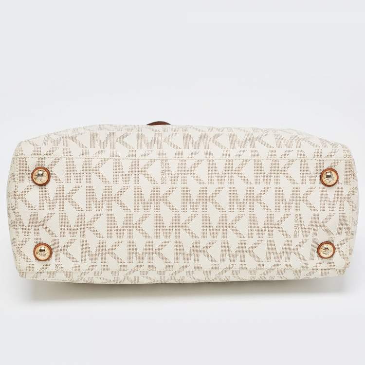 Pre Owned MICHAEL Michael Kors Off White Signature Coated Canvas Cynthia Tote
