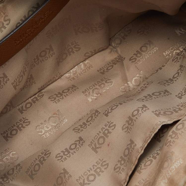 Pre Owned MICHAEL Michael Kors Brown Leather Jet Set Travel Dome Crossbody Bag