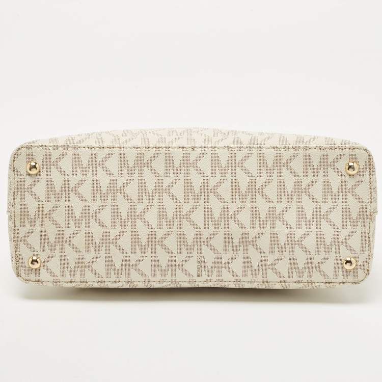 Pre Owned MICHAEL Michael Kors Off-White Signature Coated Canvas Cindy Dome Satchel