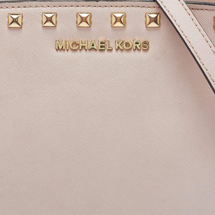 Pre Owned Michael Michael Kors Pink Leather Medium Studded Selma Crossbody Bag