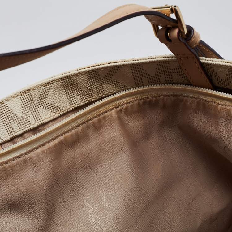 مملوكة مسبقًا MICHAEL Michael Kors Off White/Beige Signature Coated Canvas and Leather Jet Set East West Tote