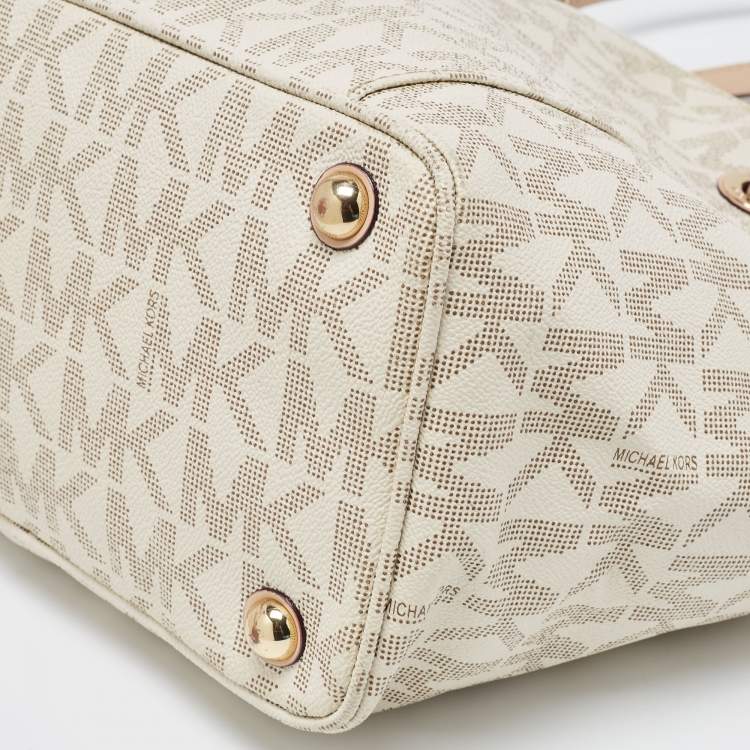 مملوكة مسبقًا MICHAEL Michael Kors Off White/Beige Signature Coated Canvas and Leather Jet Set East West Tote