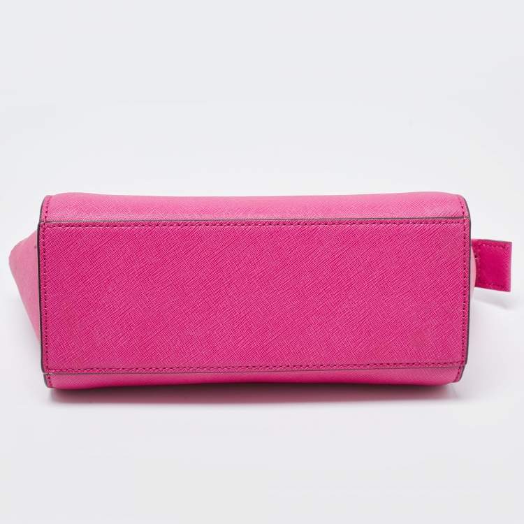Pre Owned MICHAEL Michael Kors Fuchsia Leather Medium Selma Crossbody Bag
