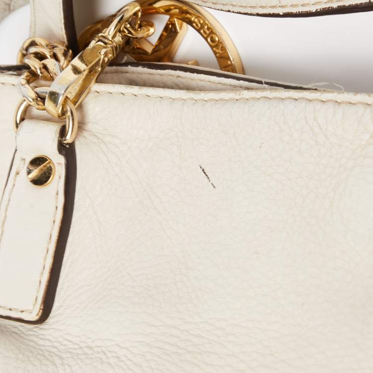 Pre Owned MICHAEL Michael Kors Off White Leather Charm Shoulder Bag