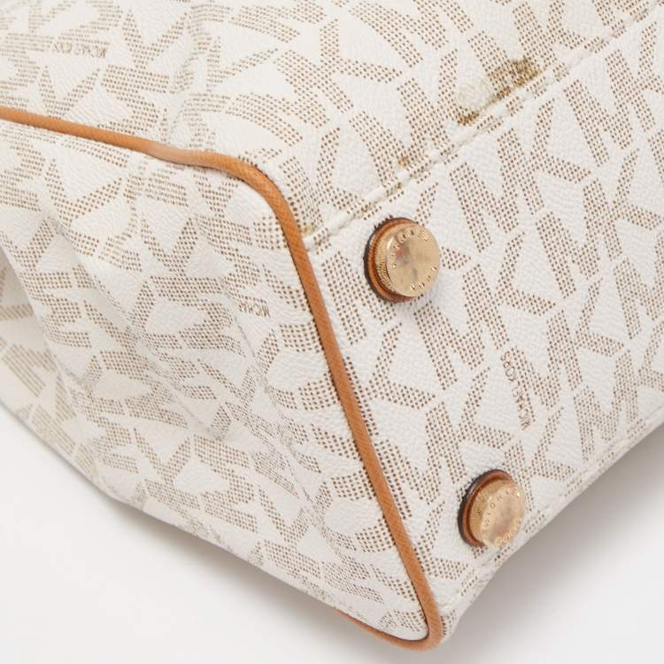 Pre Owned MICHAEL Michael Kors Vanilla/Brown Signature Coated Canvas and Leather Tote