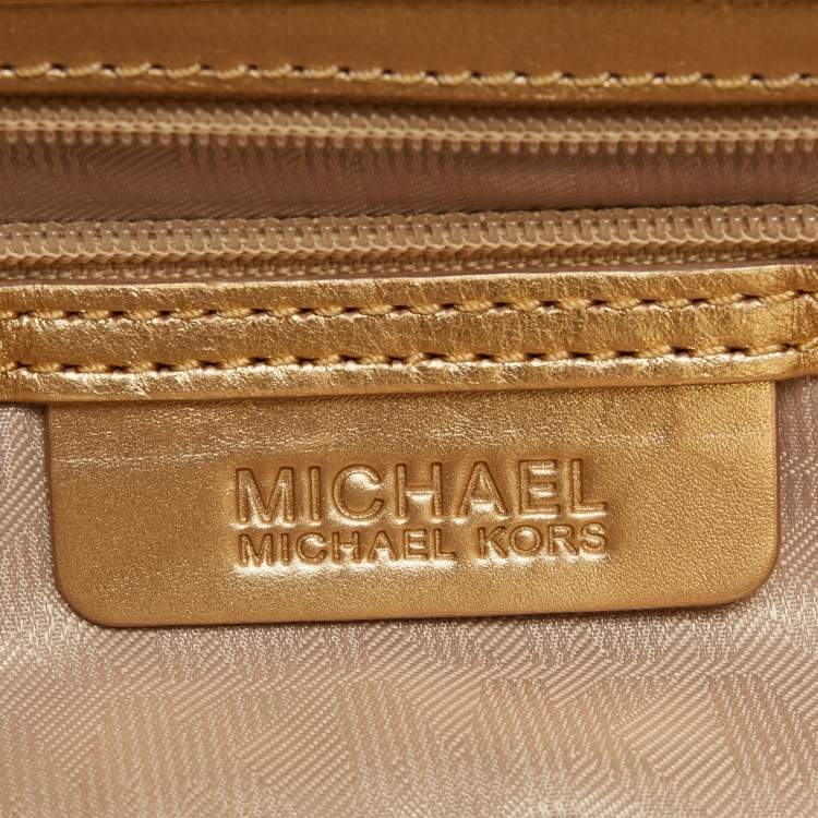 Pre Owned MICHAEL Michael Kors Gold Leather Berkley Chain Clutch