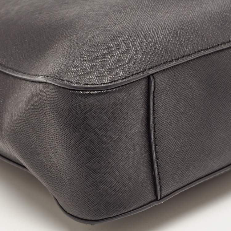 Pre Owned MICHAEL Michael Kors Black Leather Jet Set Messenger Bag