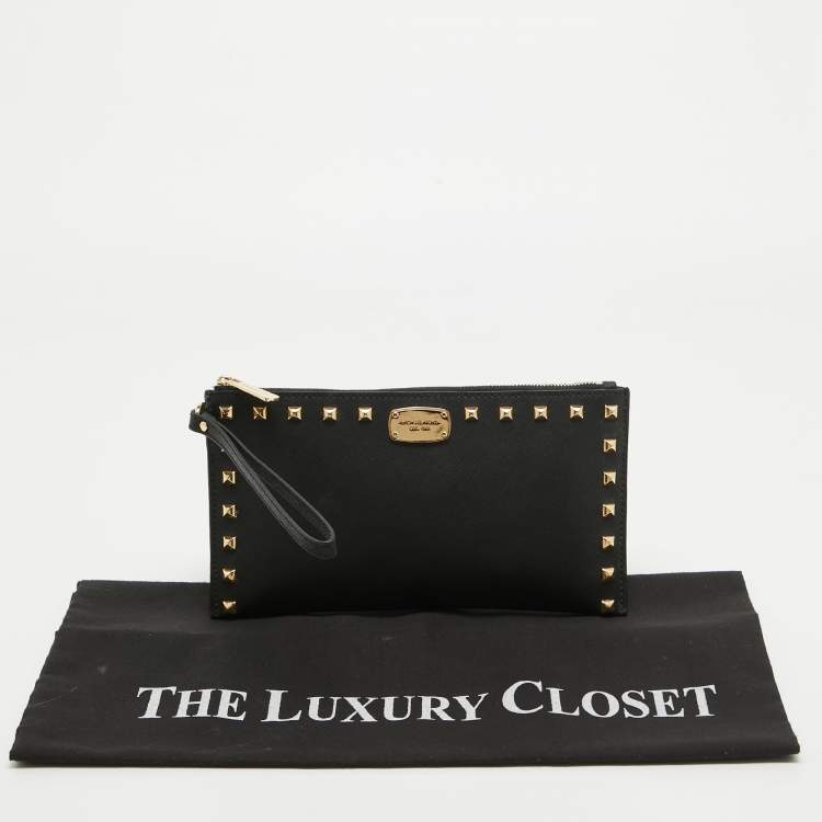 Pre Owned MICHAEL Michael Kors Black Leather Studded Logo Wristlet Pouch