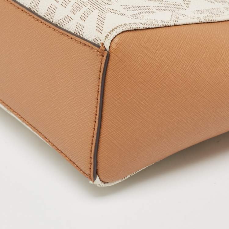 Pre Owned MICHAEL Michael Kors Tan/White Signature Coated Canvas Hamilton Crossbody Bag