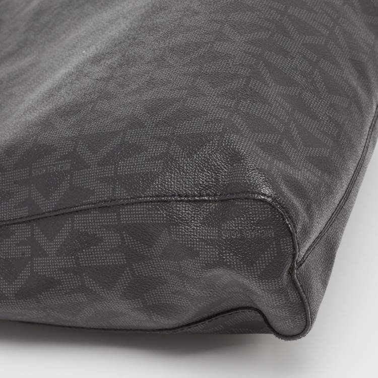 Pre Owned MICHAEL Michael Kors Black Signature Coated Canvas Tote
