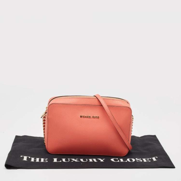 Pre Owned MICHAEL Michael Kors Peach Saffiano Leather Jet Set Camera Crossbody Bag