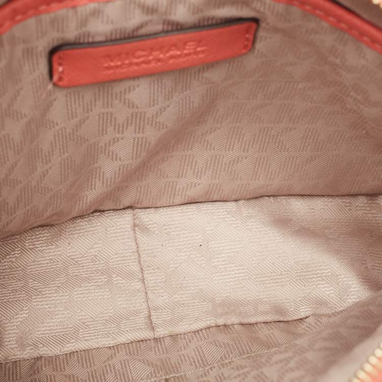 Pre Owned MICHAEL Michael Kors Peach Saffiano Leather Jet Set Camera Crossbody Bag