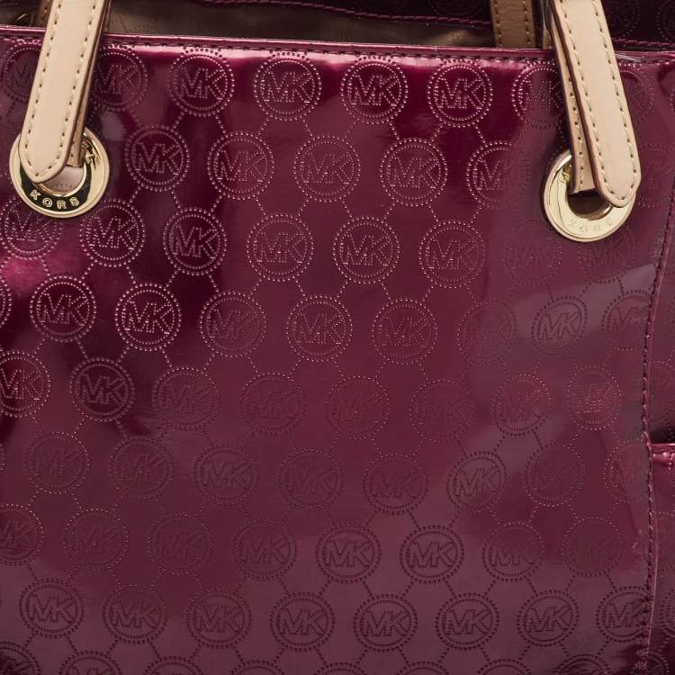 Pre Owned MICHAEL Michael Kors Burgundy Signature Patent and Leather Middle Zip Tote