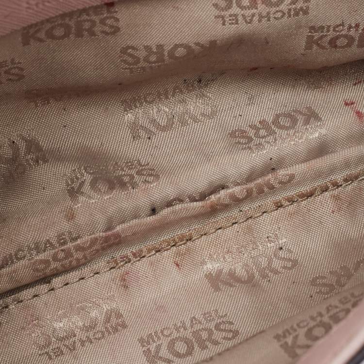 Pre Owned MICHAEL Michael Kors Ivory Signature Coated Canvas Crossbody Bag