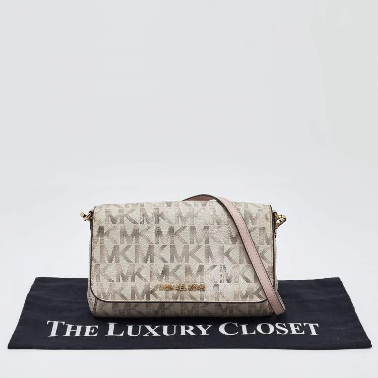 Pre Owned MICHAEL Michael Kors Ivory Signature Coated Canvas Crossbody Bag