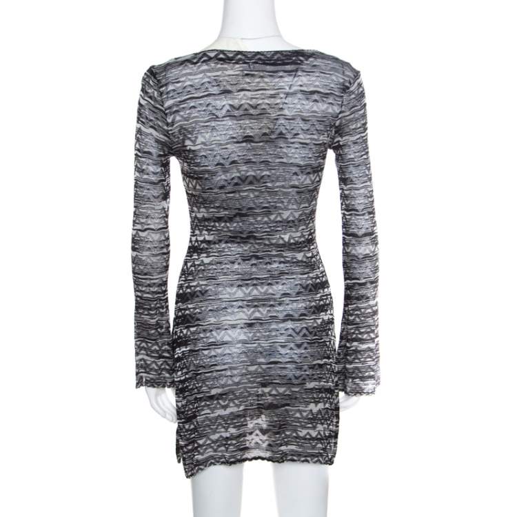 Pre Owned M Missoni Monochrome Chevron Patterned Perforated Knit Flared Sleeve Tunic S