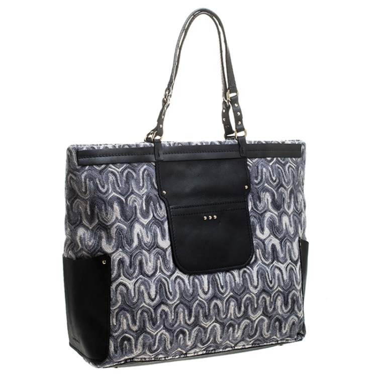 Pre Owned Missoni Grey/Back Fabric and Leather Shopper Tote