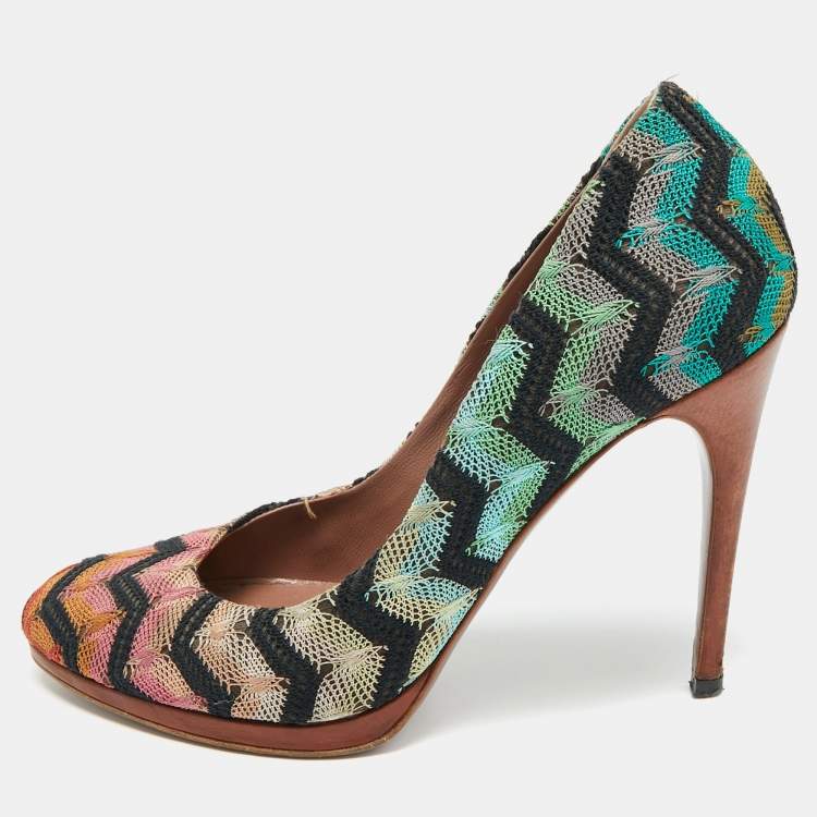 مملوكة مسبقًا Missoni Size 39 Multicolor Knit Fabric Pumps