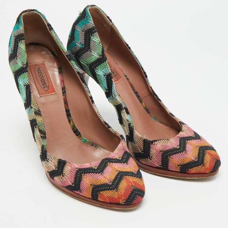 مملوكة مسبقًا Missoni Size 39 Multicolor Knit Fabric Pumps