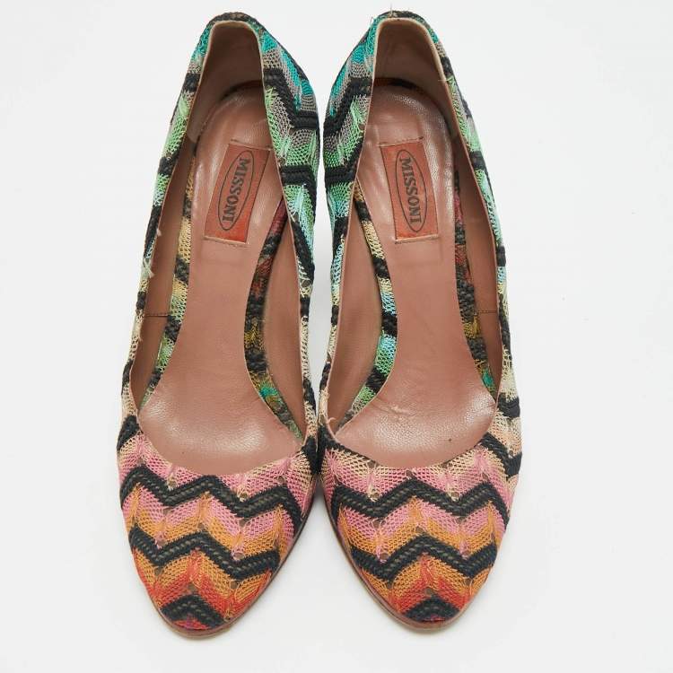 مملوكة مسبقًا Missoni Size 39 Multicolor Knit Fabric Pumps