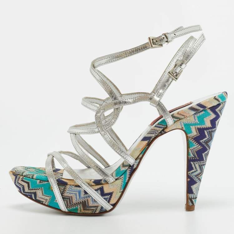 مملوكة مسبقًا Missoni Size 36 Silver Knit Fabric and Leather Strappy  Platform Sandals