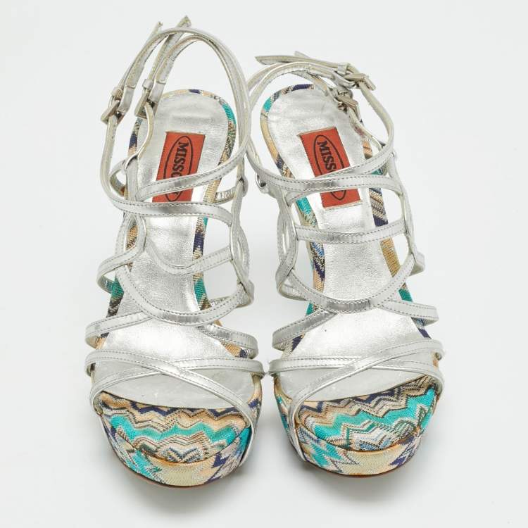 مملوكة مسبقًا Missoni Size 36 Silver Knit Fabric and Leather Strappy  Platform Sandals