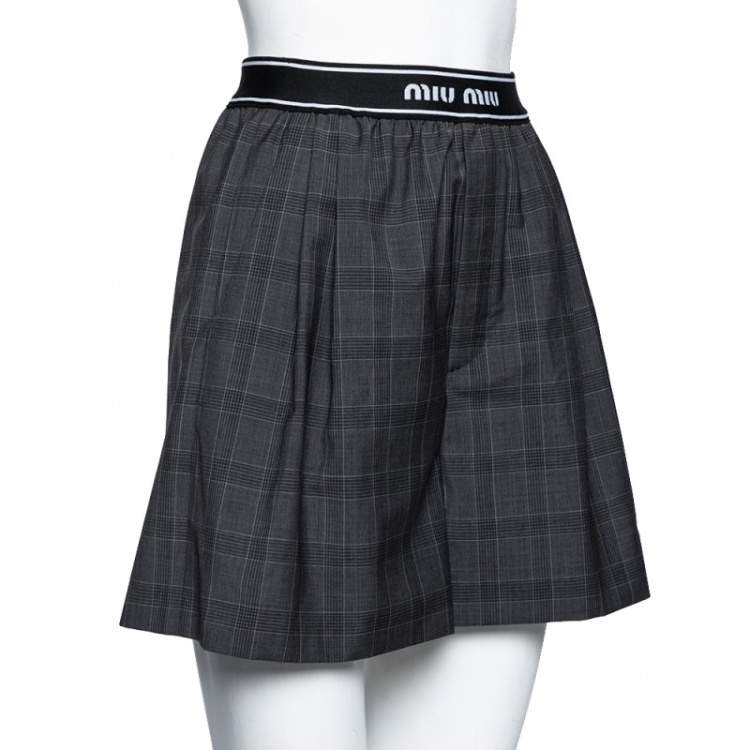 Pre Owned Miu Miu Grey Prince of Wales Check Wool Shorts S