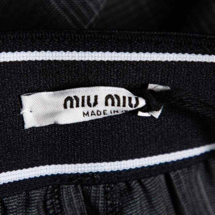 Pre Owned Miu Miu Grey Prince of Wales Check Wool Shorts S