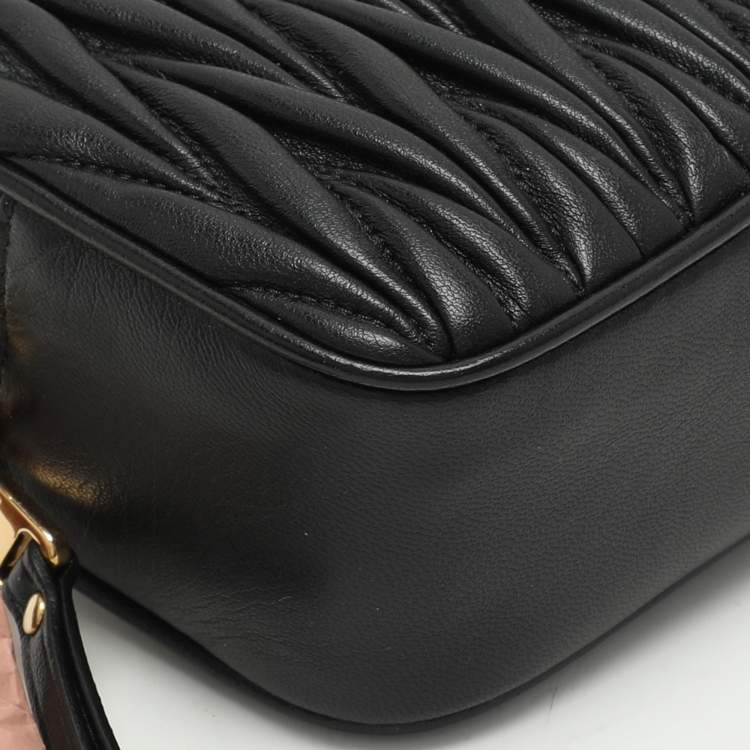 Pre Owned Miu Miu Black Matelasse Leather Zip Crossbody Bag