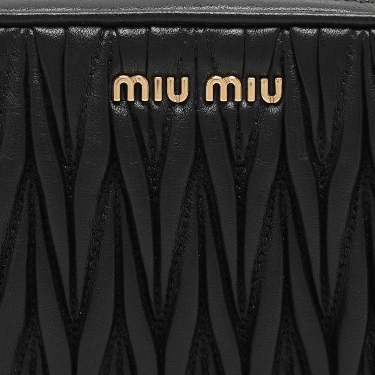 Pre Owned Miu Miu Black Matelasse Leather Zip Crossbody Bag