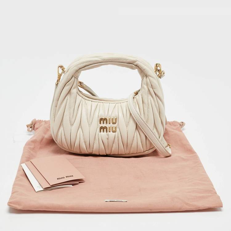 Pre Owned Miu Miu White Matelassé Leather Small Wander Hobo