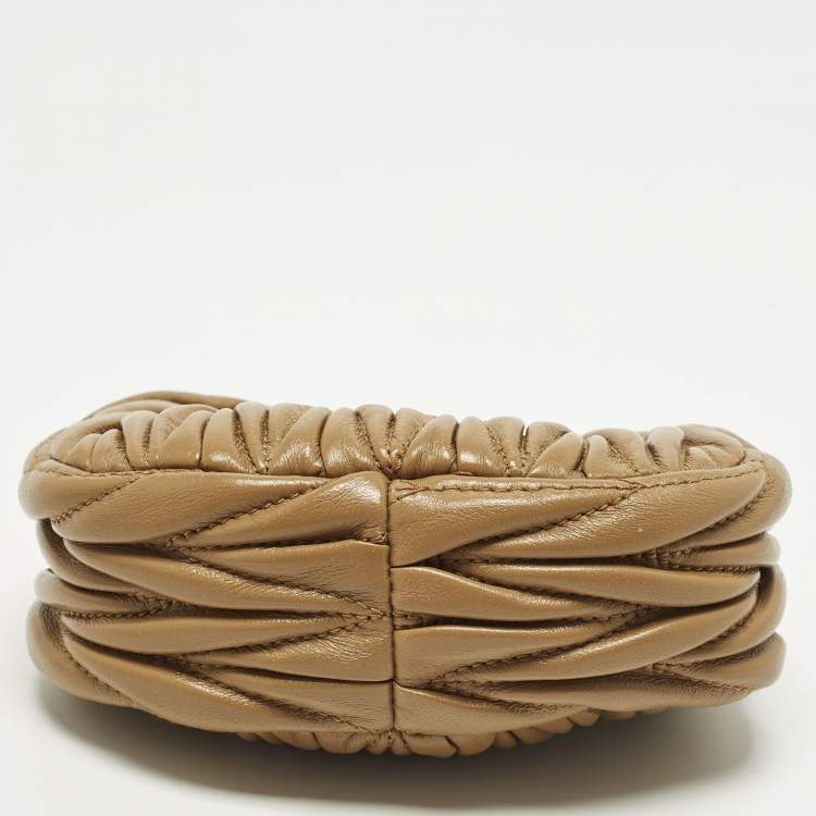 Pre Owned Miu Miu Wander Micro Brown Matelassé Leather Hobo