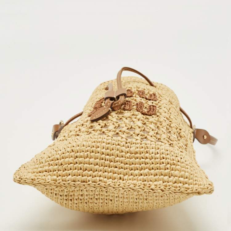 مملوكة مسبقًا Miu Miu Brown/Natural Woven Raffia Mini Bucket Bag