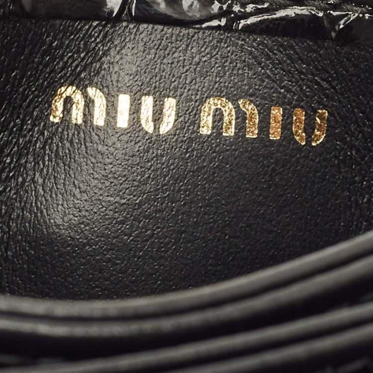 Pre Owned Miu Miu Crystal Embellished Black Croc Embossed Patent Leather Flap Card Holder