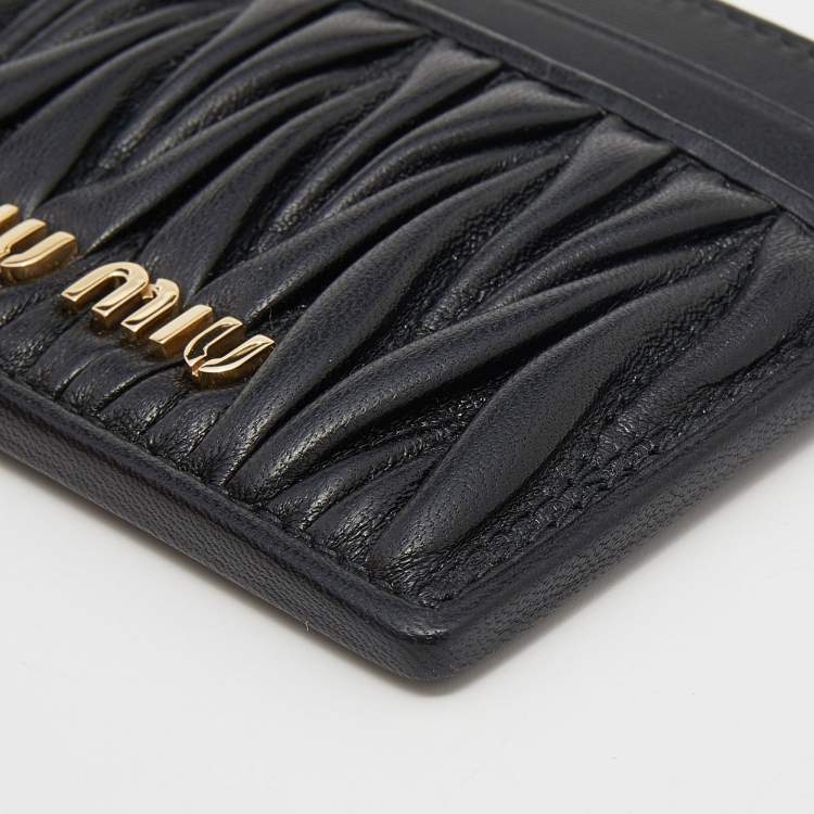 Pre Owned Miu Miu Black Matelassé Leather Card Holder